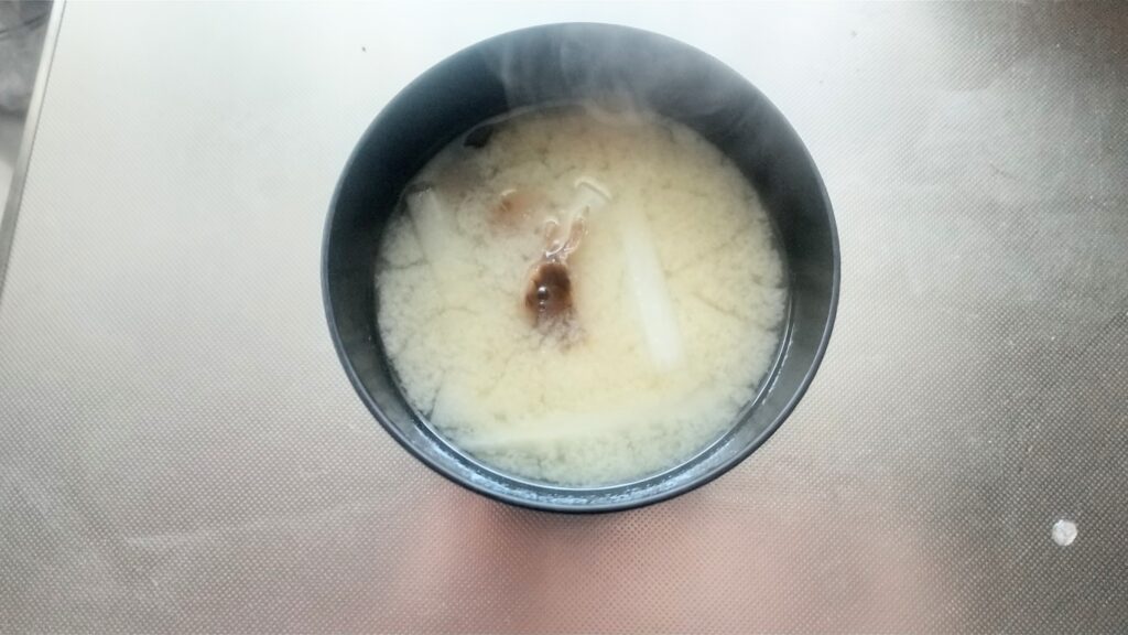 ナラタケと大根の味噌汁